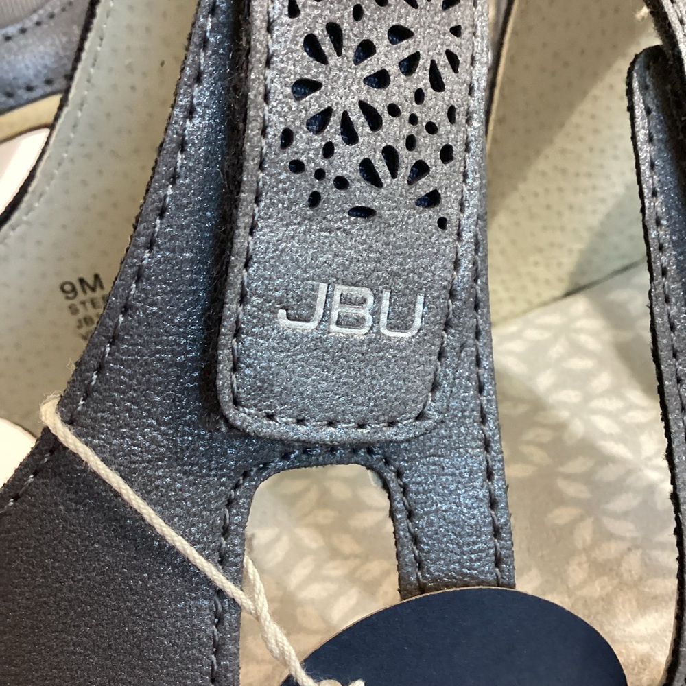 JBU Jambu Women's Charcoal Gray Strappy Sandals NWT Size 9 - Picture 10 of 14